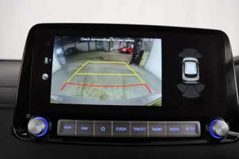 Hyundai KONA 64kWh Premium Auto 5dr (10.5kW Charger)