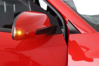 Hyundai KONA 64kWh Premium Auto 5dr (10.5kW Charger)