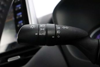 Toyota RAV4 2.5 VVT-h Design CVT 4WD Euro 6 (s/s) 5dr