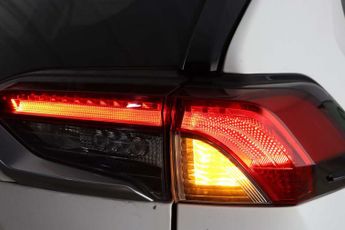 Toyota RAV4 2.5 VVT-h Design CVT 4WD Euro 6 (s/s) 5dr