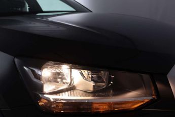 Audi Q2 1.5 TFSI CoD 35 Technik S Tronic Euro 6 (s/s) 5dr