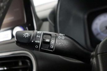 Hyundai KONA 64kWh Premium Auto 5dr (10.5kW Charger)