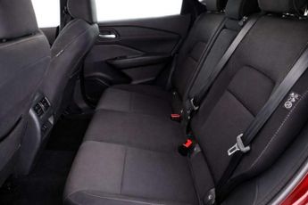 Nissan Qashqai 1.3 DIG-T MHEV N-Connecta XTRON Euro 6 (s/s) 5dr