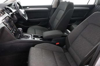 Volkswagen Passat 1.5 TSI EVO SE Nav DSG Euro 6 (s/s) 5dr