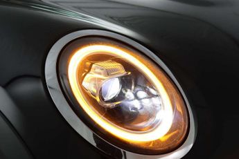 MINI Convertible 1.5 Cooper Classic Steptronic Euro 6 (s/s) 2dr