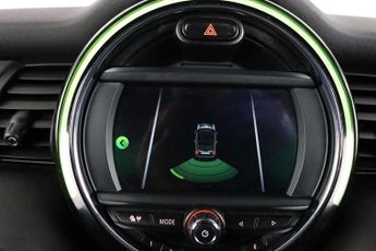 MINI Convertible 1.5 Cooper Classic Steptronic Euro 6 (s/s) 2dr