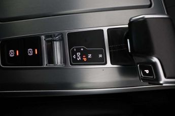 Audi A6 Saloon 2.0 TFSI 40 S line S Tronic Euro 6 (s/s) 4dr