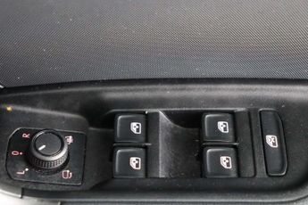 Audi A1 1.0 TFSI 30 Technik Sportback S Tronic Euro 6 (s/s) 5dr