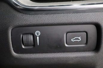Volvo S60 2.0 B5 MHEV Inscription Auto Euro 6 (s/s) 4dr