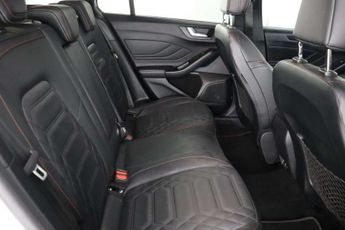 Ford Focus 1.5 EcoBlue ST-Line Vignale Auto Euro 6 (s/s) 5dr