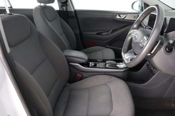 Hyundai IONIQ 38.3kWh Premium Auto 5dr