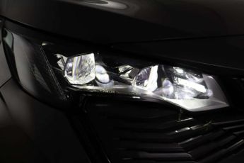 Peugeot 3008 1.6 13.2kWh GT Premium e-EAT 4WD Euro 6 (s/s) 5dr