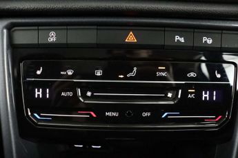 Volkswagen T-Roc 1.5 TSI Style DSG Euro 6 (s/s) 5dr