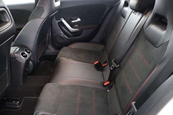 Mercedes-Benz A Class 1.3 A180 AMG Line Euro 6 (s/s) 5dr