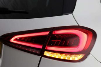 Mercedes-Benz A Class 1.3 A180 AMG Line Euro 6 (s/s) 5dr