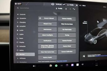 Tesla Model 3 Standard Range Plus Auto RWD 4dr