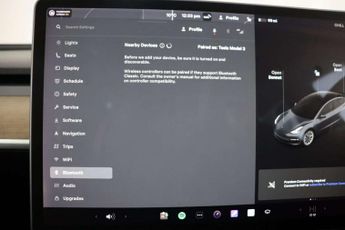 Tesla Model 3 Standard Range Plus Auto RWD 4dr