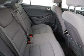 Hyundai IONIQ 38.3kWh Premium Auto 5dr