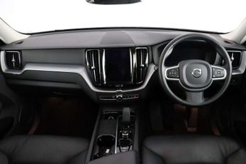 Volvo XC60 2.0 B4 MHEV Momentum Auto AWD Euro 6 (s/s) 5dr