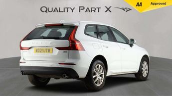 Volvo XC60 2.0 B5 MHEV Momentum Auto Euro 6 (s/s) 5dr
