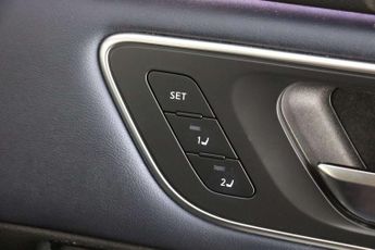 Nissan Qashqai 1.3 DIG-T MHEV Tekna+ XTRON Euro 6 (s/s) 5dr