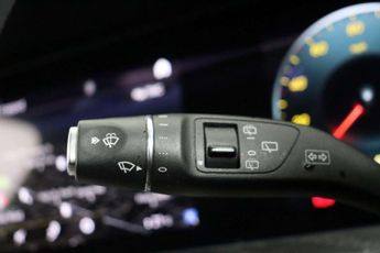 Mercedes-Benz E Class 2.0 E220dh MHEV AMG Line Night Edition (Premium Plus) G-Tronic+ 