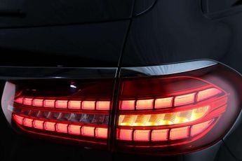 Mercedes-Benz E Class 2.0 E220dh MHEV AMG Line Night Edition (Premium Plus) G-Tronic+ 