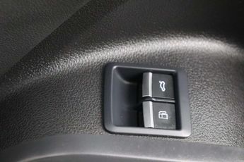 Audi Q5 2.0 TFSIe 50 S line S Tronic quattro Euro 6 (s/s) 5dr 17.9kWh