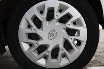 Toyota AYGO 1.0 VVT-i x-play Euro 6 (s/s) 5dr