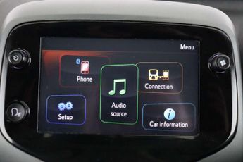 Toyota AYGO 1.0 VVT-i x-play Euro 6 (s/s) 5dr