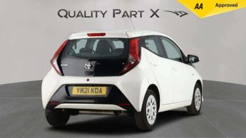 Toyota AYGO 1.0 VVT-i x-play Euro 6 (s/s) 5dr