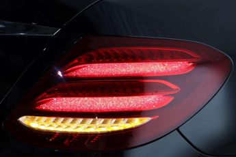 Mercedes-Benz E Class 2.0 E300de 13.5kWh AMG Line G-Tronic+ Euro 6 (s/s) 4dr