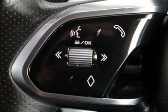 Jaguar F-PACE 2.0 P250i R-Dynamic S Auto AWD Euro 6 (s/s) 5dr