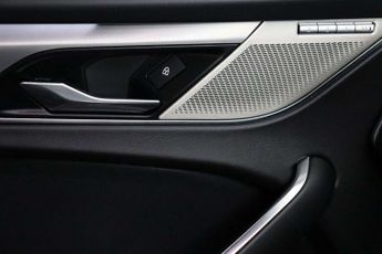 Jaguar F-PACE 2.0 P250i R-Dynamic S Auto AWD Euro 6 (s/s) 5dr