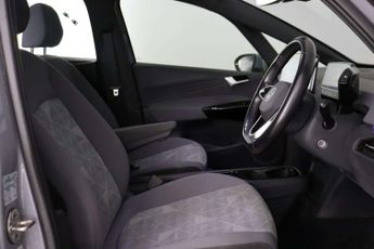 Volkswagen ID.3 Pro 58kWh Life Auto 5dr