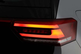 Volkswagen ID.3 Pro 58kWh Life Auto 5dr