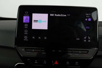 Volkswagen ID.3 Pro 58kWh Life Auto 5dr