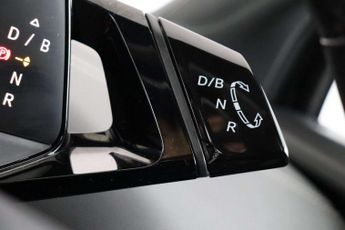 Volkswagen ID.4 Pro 77kWh Life Auto 5dr