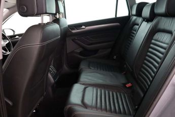 Volkswagen Passat 1.5 TSI EVO SEL DSG Euro 6 (s/s) 5dr