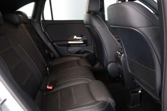 Mercedes-Benz GLA 1.3 GLA250e 15.6kWh Exclusive Edition 8G-DCT Euro 6 (s/s) 5dr
