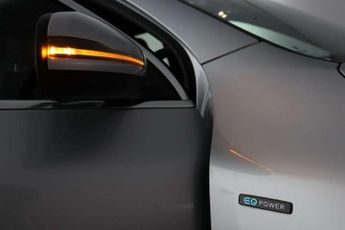 Mercedes-Benz GLA 1.3 GLA250e 15.6kWh Exclusive Edition 8G-DCT Euro 6 (s/s) 5dr