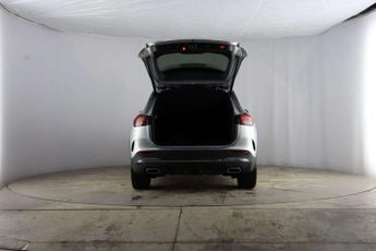 Mercedes-Benz GLA 1.3 GLA250e 15.6kWh Exclusive Edition 8G-DCT Euro 6 (s/s) 5dr