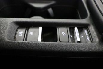 Honda HR-V 1.5 h i-MMD Elegance CVT Euro 6 (s/s) 5dr