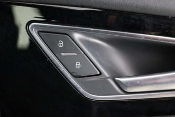 Audi Q4 e-tron 40 Launch Edition Auto 5dr 82kWh