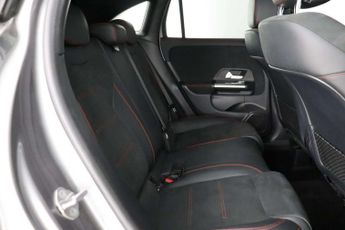 Mercedes-Benz GLA 2.0 GLA250 AMG Line (Executive) 8G-DCT Euro 6 (s/s) 5dr