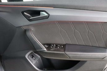 CUPRA Formentor 1.4 eHybrid 12.8kWh V1 DSG Euro 6 (s/s) 5dr