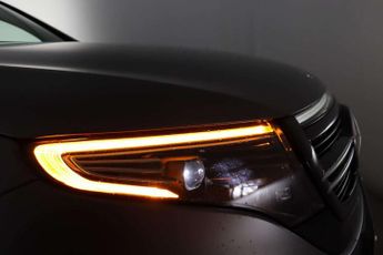 Mercedes-Benz EQC EQC 400 80kWh AMG Line (Premium Plus) Auto 4MATIC 5dr