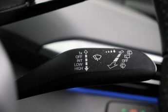 Volkswagen ID.4 Pro 77kWh Life Auto 5dr