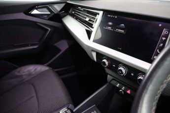 Audi A1 1.0 TFSI 25 S line Sportback Euro 6 (s/s) 5dr