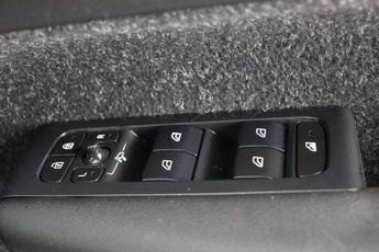 Volvo XC40 1.5 T3 Inscription Euro 6 (s/s) 5dr